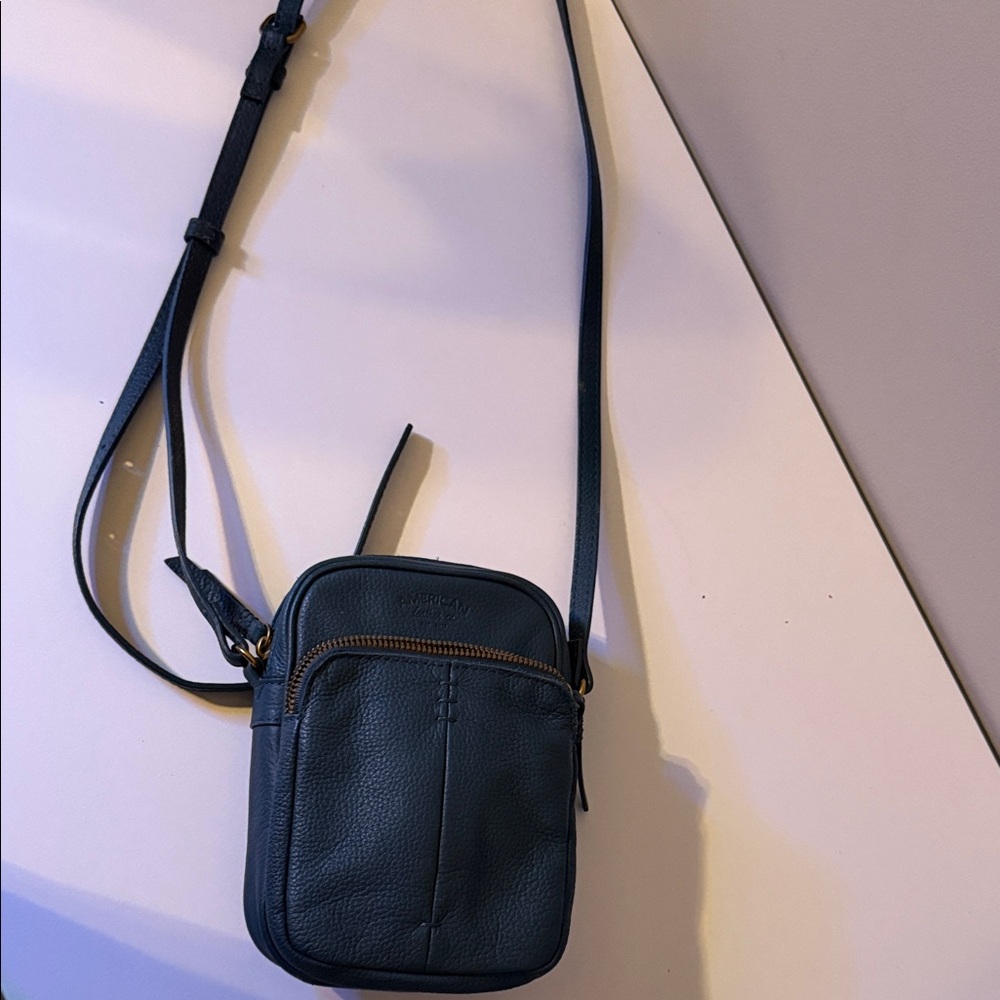 Leather Crossbody Phone Bag in Dark Teal